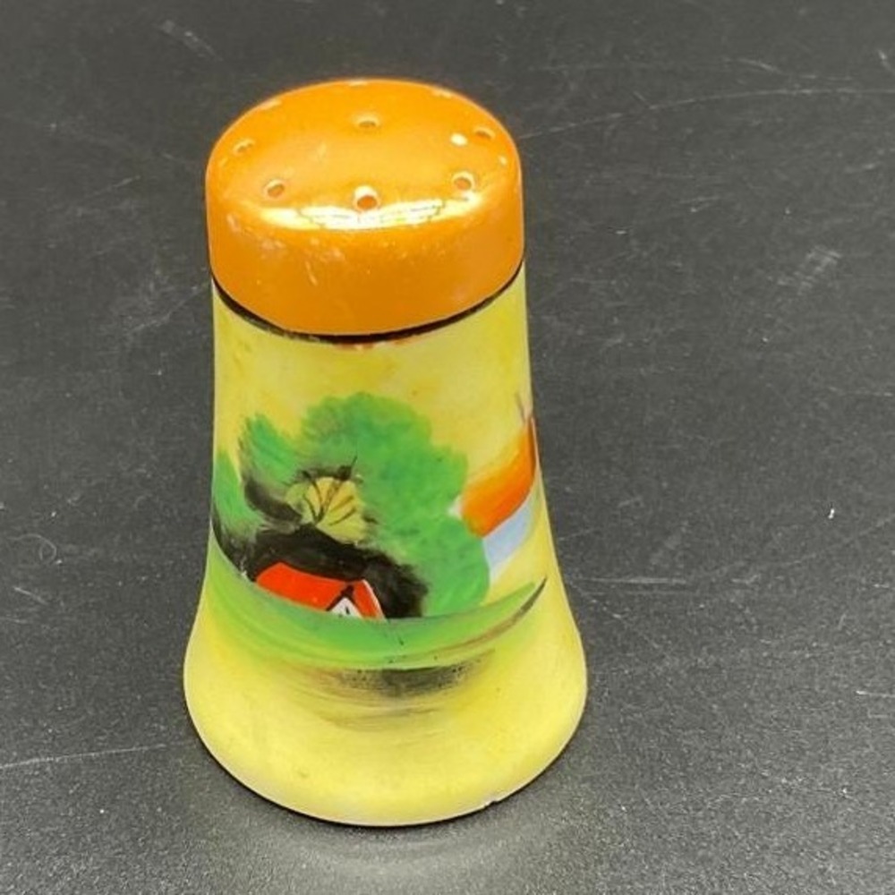Vintage Noritake Japan Ceramic Salt Shaker Tree Landscape Hand‑Painted Yellow